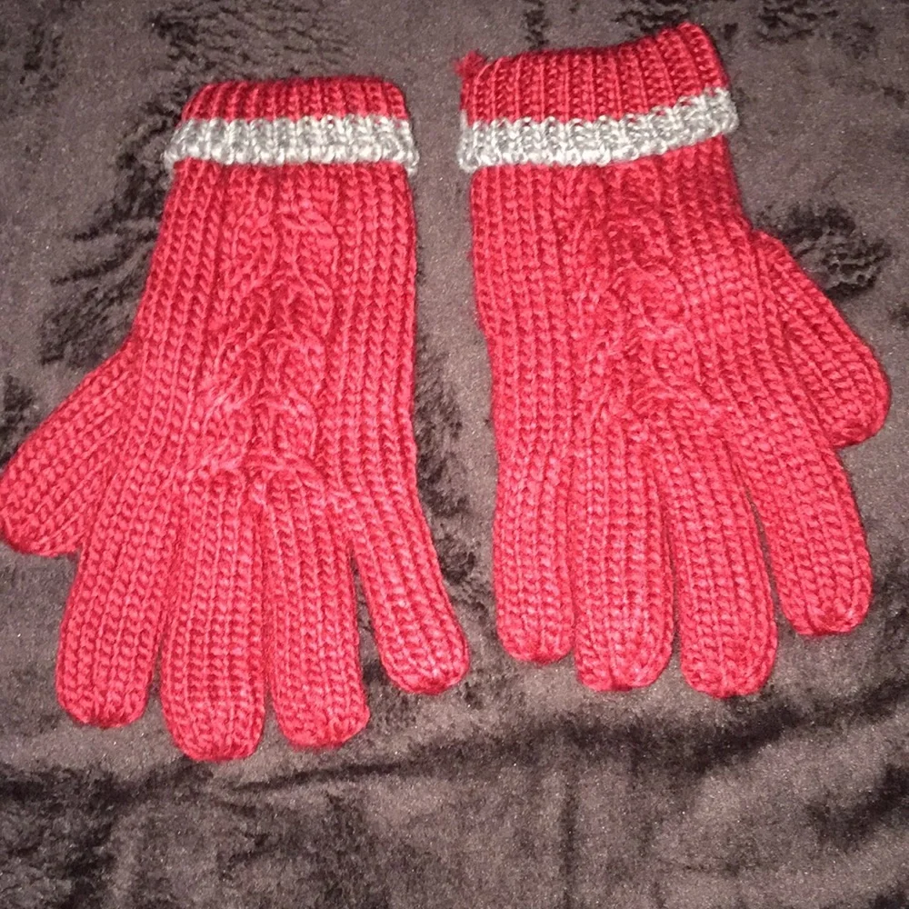Red & Pink Gloves Bundle